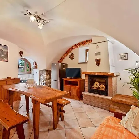 Apartment Il Rustico, Terremarine *